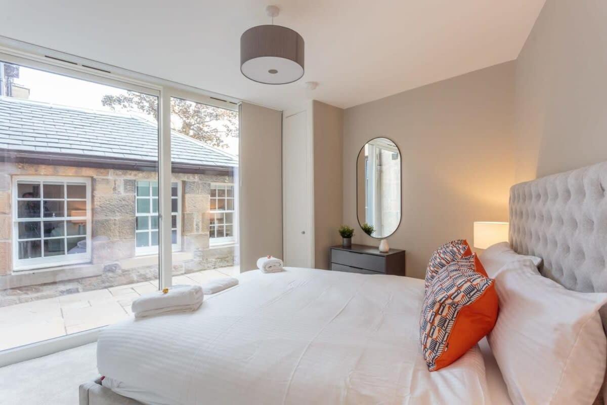 Dragon Suites - Edinburgh City Centre 2 Bed Apartment Edimburgo Exterior foto